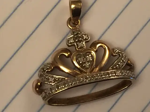Yellow-white silver pendant marked 925 .... $30..Cash only.