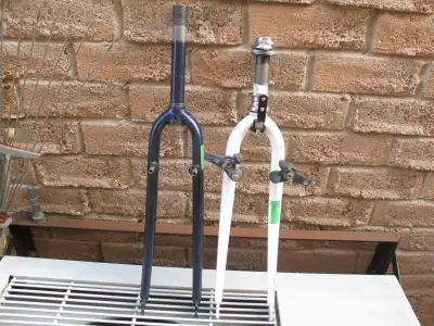 Road MTB bike 700c Solid chromoly Bianchi Giant 25mm threaded, View more