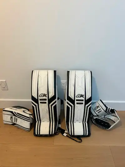 Brian’s Optik X3 Goalie Set (Black/White), View more