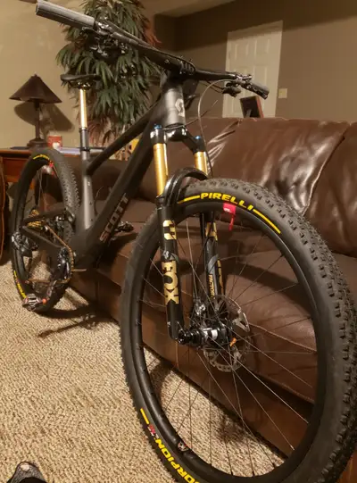 2022 Scott Spark 910 Dream Build – SRAM Eagle X01 AXS, Fox Facto, View more