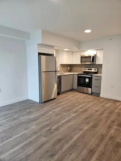 Situated near the corner of West King Edward Ave and Oak Street in First Shaughnessy, Vancouver's mo...