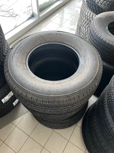 Set of 4 brand new tires taken off a new GMC Savana Van. LT245/75R16 M+S $135 per tire $500 for a se...
