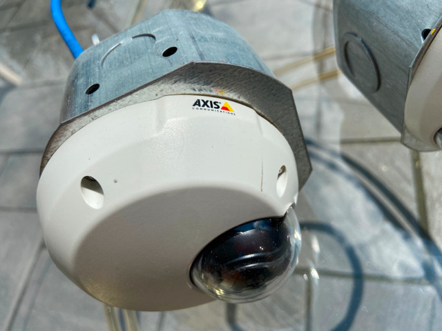 Axis Security Cameras in Cameras & Camcorders in Markham / York Region