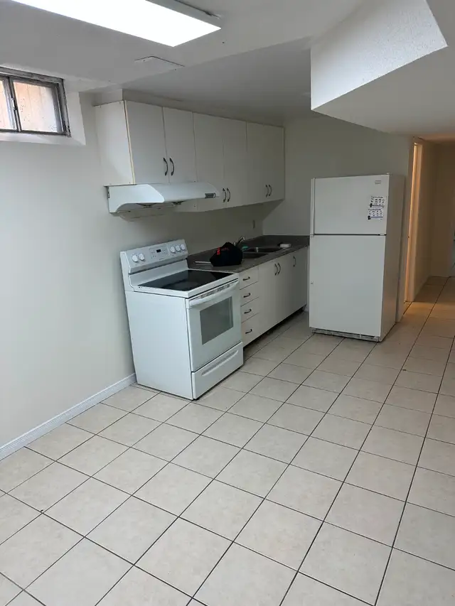 Basement apartment for rent62864375114370121
