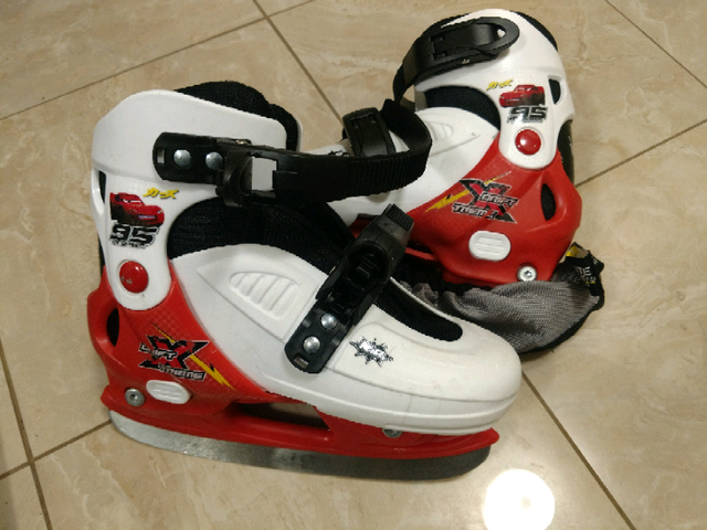 Ice skates and inline skates in Skates & Blades in Ottawa - Image 4