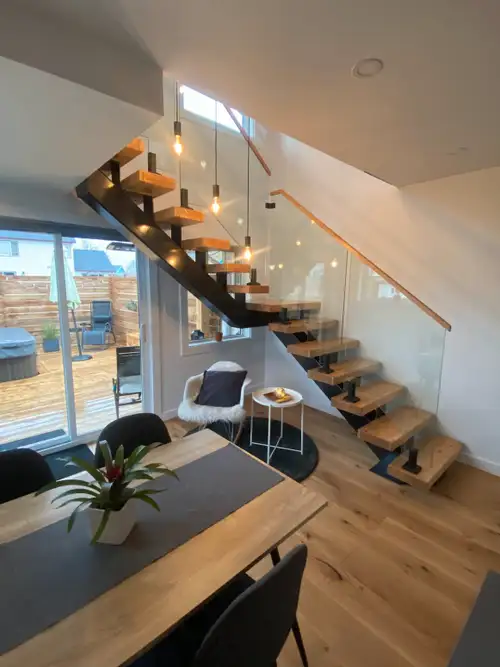 Well-lit and safe neighbourhood. Close to park, school, and trails. Perfect for a professional or co...