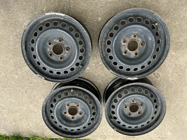 4 Steel Rims - 15”x8” - 5x114.3 - ET46 in Other Parts & Accessories in Grand Bend - Image 2