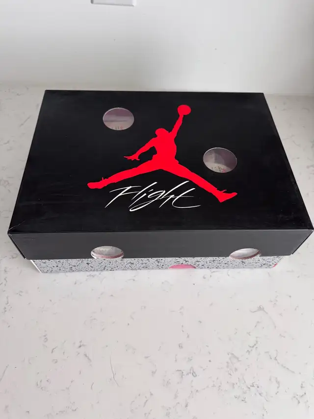 Nike Jordan 4 off white Virgil Abloh size 10.5 mens in Men's Shoes in Mississauga / Peel Region - Image 11