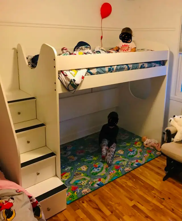 lit superposé enfant in Beds & Mattresses in Laval / North Shore - Image 6