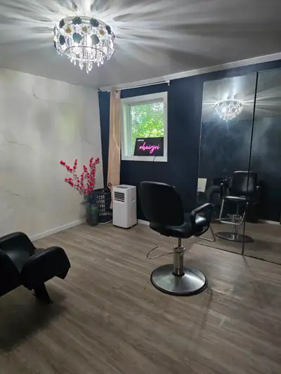 This is room would be great spot for an experienced hair stylist with cliental looking to venture on...
