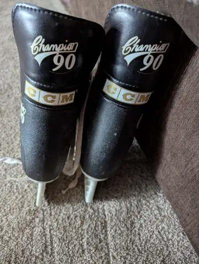 Hockey Skates CCM Champion 90, View more