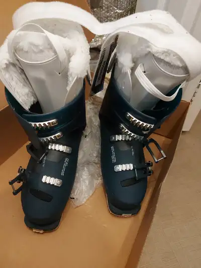 Rossignol Women's Alltrack 70 W Ski Boot - $240, View more