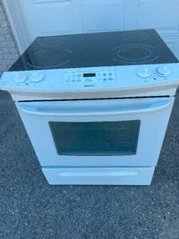 Like new slide in electric stove range oven can deliver