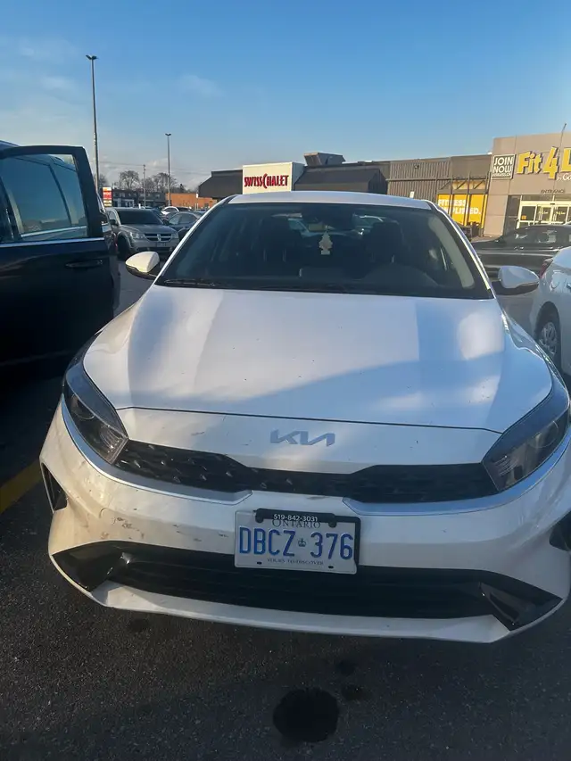 2024 Kia Forte EX | 30K KM | No Accidents | One Owner in Cars & Trucks in City of Toronto - Image 4