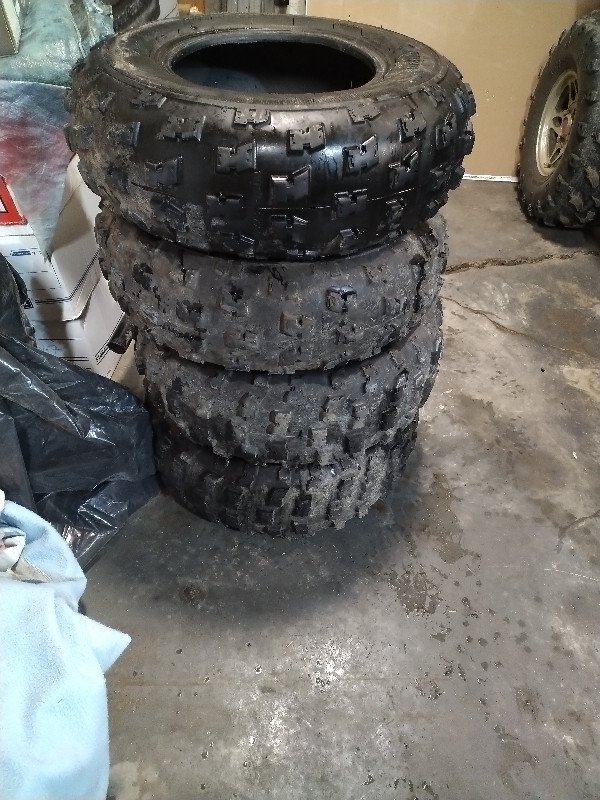 Maxxis Radial Razor Tires in ATVs in North Bay - Image 4