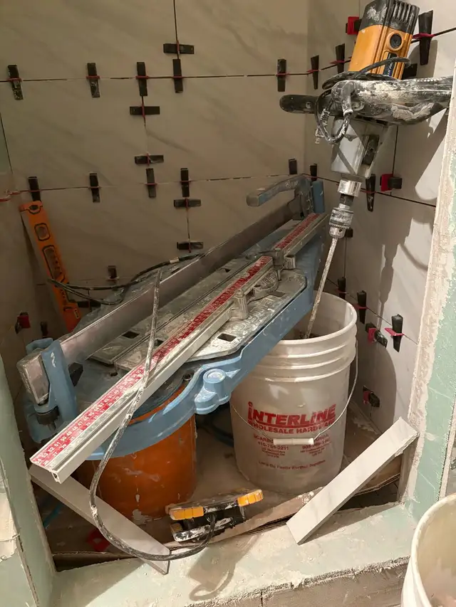 Renovation & Handyman services 64840193468673124