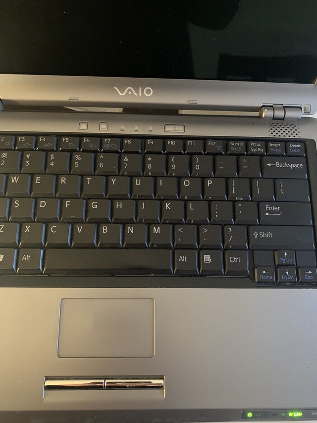 Sony VAIO Laptop VGN S150 in Laptops in City of Toronto - Image 2