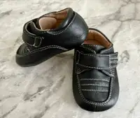 Brand New Baby Shoes (Size 6 - 12 Months)