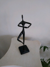 Bodrul Khalique Ballet dancer sculpture 