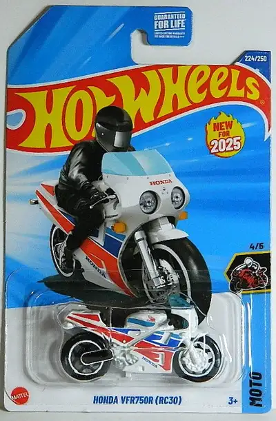 Hot Wheels 1/64 scale Honda VFR750R (RC30) racing motorcycle diecast new sealed, $5 each. Pickup in...