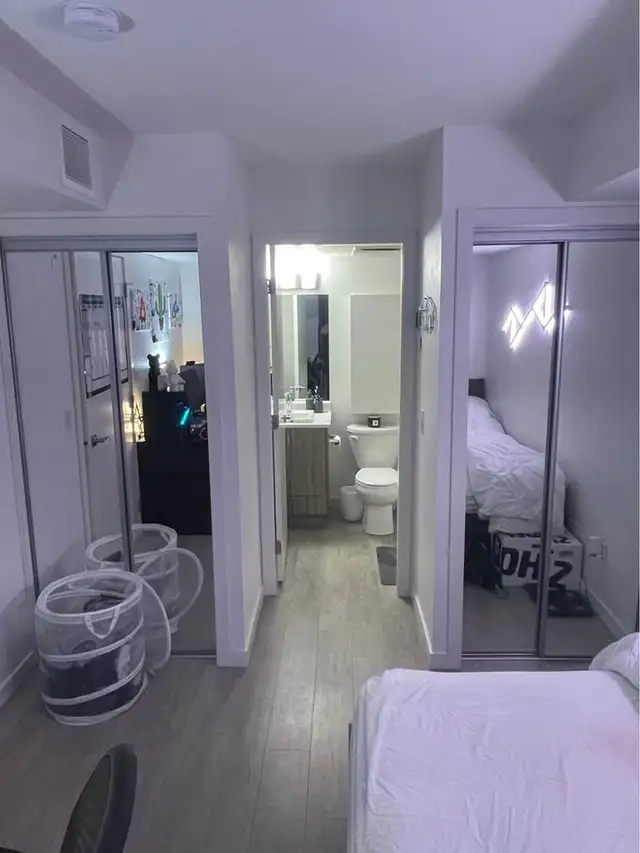 near UBCO Master bedroom for lease in Room Rentals & Roommates in Kelowna - Image 7