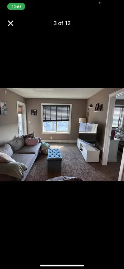 Top Floor Condo in SW Edmonton – Prime Location! 2 parking stalls!! Welcome to this bright and invit...