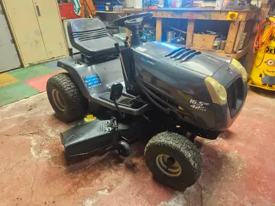 Murray riding mower 42" cut , 16.5 H.p  ready for the season, View more