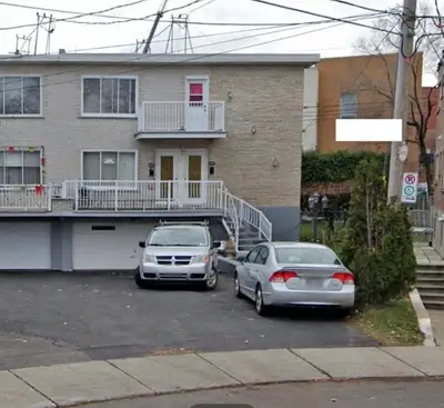Need vegetarian female housemate for 5 1/2 Master bedroom