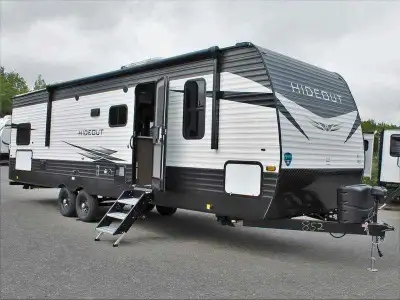 Awesome camper, only reason for selling is to upsize for more kids and their crap! Ready to go with...