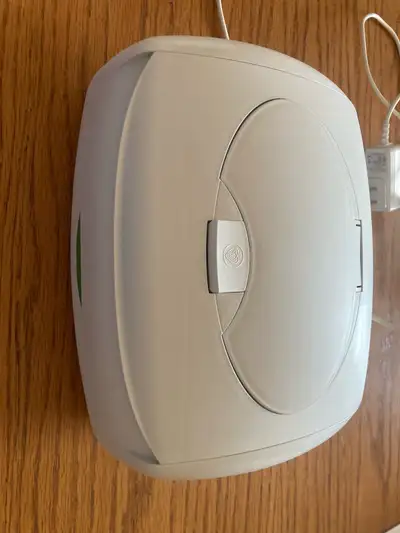 Wipe warmers rock!!! This contraption is awesome. Comes from a pet free, smoke free house!!