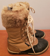 Acton heavenly tan winter boots Girls Size Junior 1
