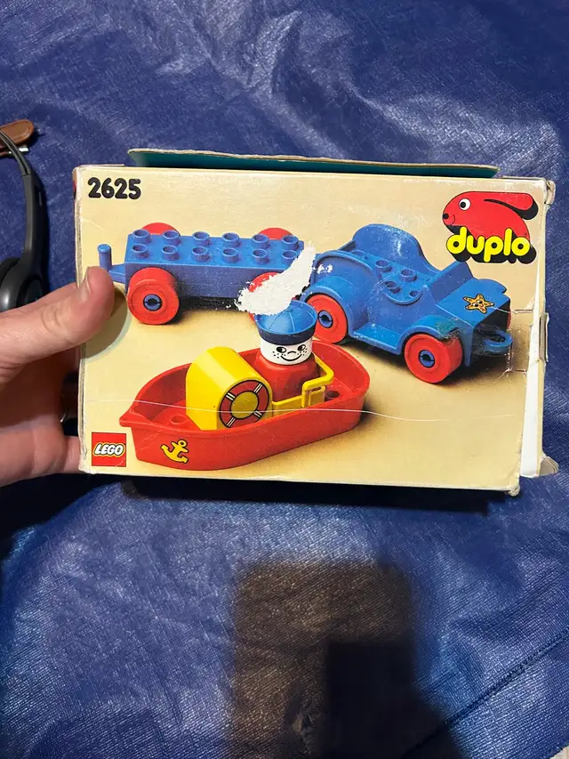 Lego Duplo Boat Trailer 2625 in Toys & Games in Winnipeg - Image 3
