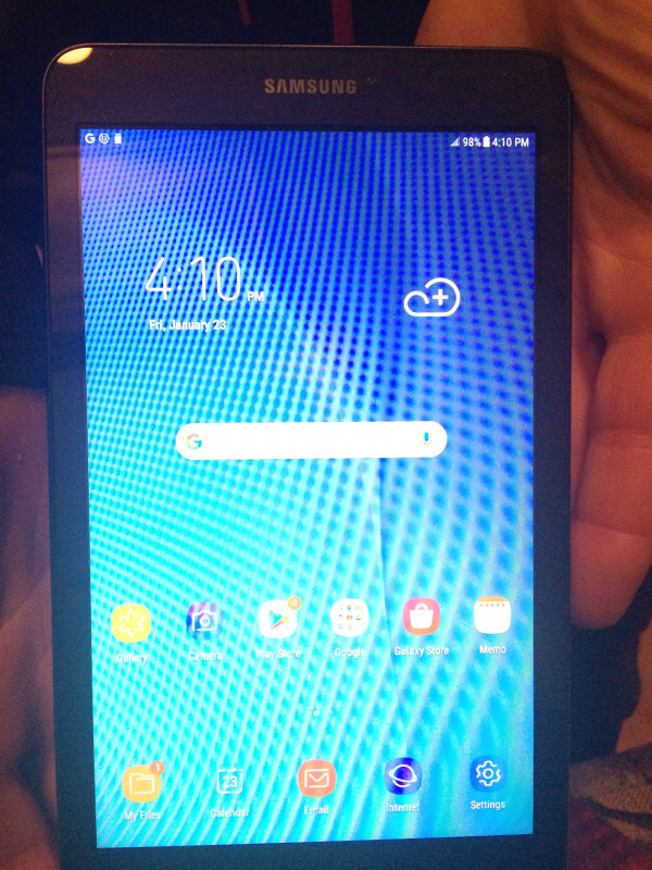 Samsung tablet (SM-T377W) in iPads & Tablets in Edmonton