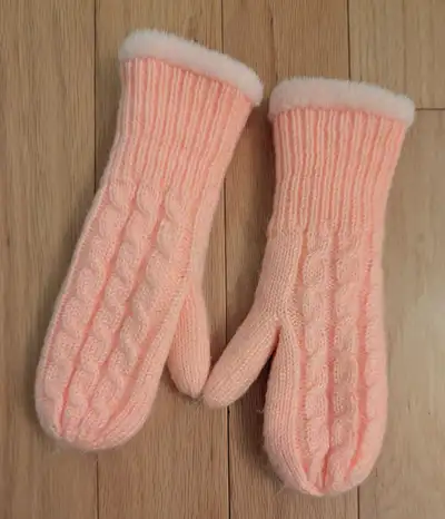 NEW Girls Mittens - size L-XL, View more