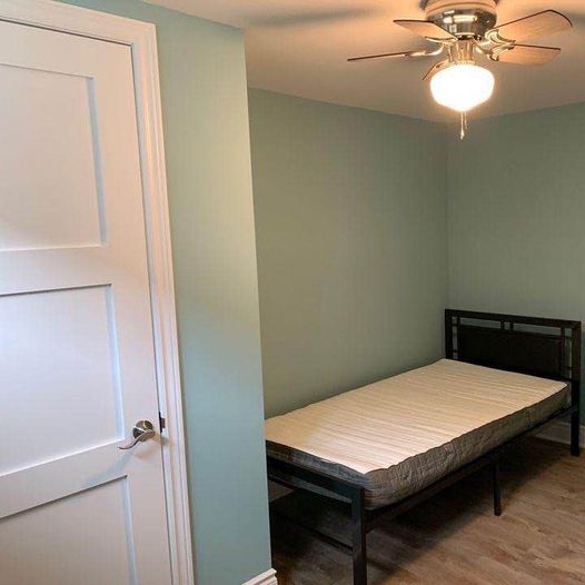 PRIVATE ROOM IN BASEMENT FURNISHED NEAR SCARBOROUGH TOWN CENTRE Room Rentals & Roommates