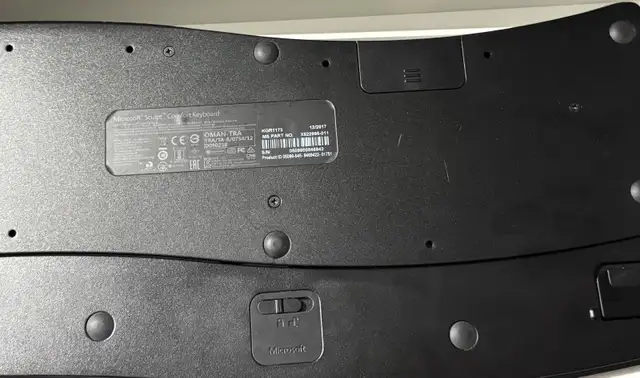 Microsoft Keyboard in Mice, Keyboards & Webcams in Dartmouth - Image 3