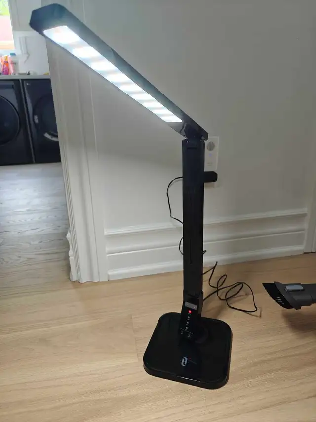 LED Table lamp477743562390906880