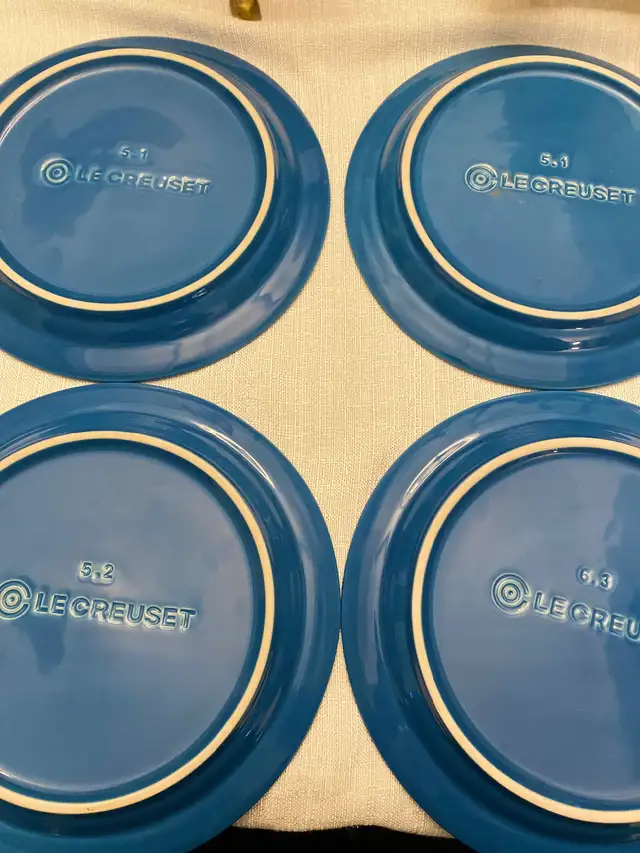 Le Creuset Lapis Blue Stoneware 8.5" Salad Plates – Set of 8 in Kitchen & Dining Wares in St. Albert - Image 7