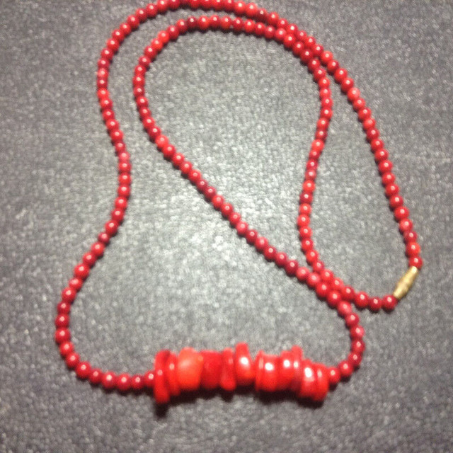 GENUINE CORAL 18" NECKLACE STRAND Beautiful Round 3-4mm Natural in Jewellery & Watches in Vancouver - Image 2