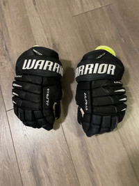 Warrior Alpha DX PRO Jr Gloves - 11” (like new)