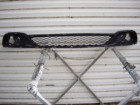 2011-19 dodge grand caravan oem lower grille