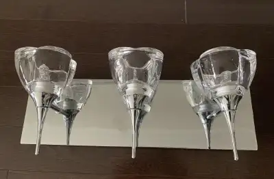 Vanity Light (3 bulbs) $40, View more