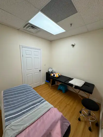 Clinic room rent, one room with two beds inside for physiotherapy services. located Dufferin & Steel...