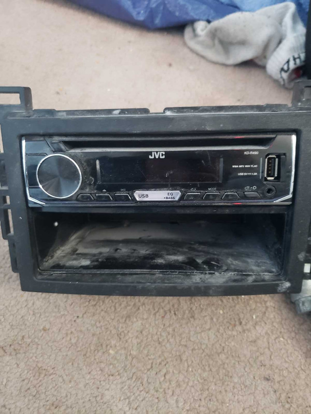 Car Amp 500W and JVC deck w/bluetooth, phone, USB functions.   in Stereo Systems & Home Theatre in Calgary - Image 2