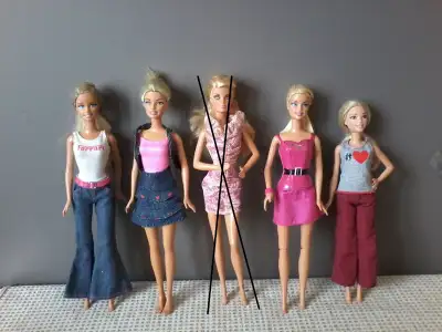 Poupées Barbies très bonne condition/$7.00 ch. (1), View more