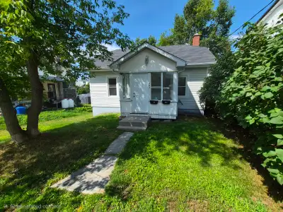 Looking for a house to call your own? A good landlord who cares about their property? Welcome to Har...
