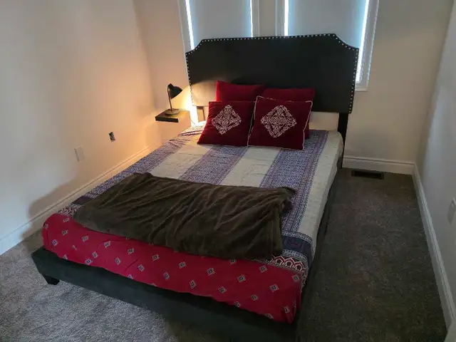 Waterdown house63611989404803124