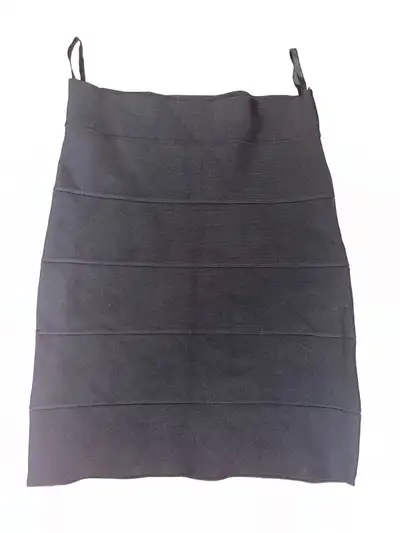 BCBG mini Pencil skirt/jupe mini noire , View more