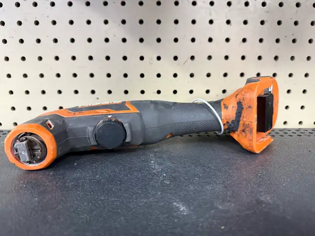 Ridgid R86240 18V Brushless Oscillating Multi-Tool in Power Tools in Oshawa / Durham Region - Image 3