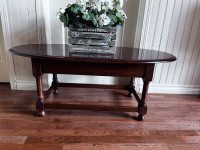 Vintage Quality Oval Stretcher Base Coffee Table